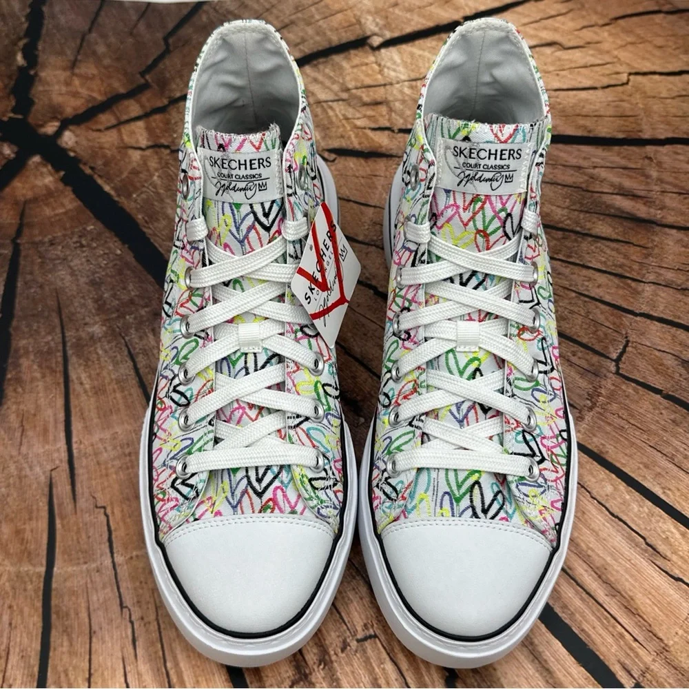 Skechers JGOLDCROWN Platform Shoes Embroidered Hearts High Top Shoes Size 9.5